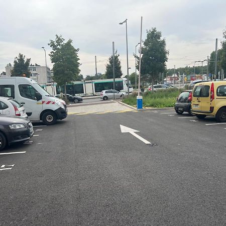 Champions Home Sarcelles Exterior foto